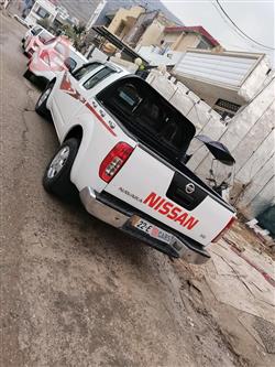 نیسان نەڤارا